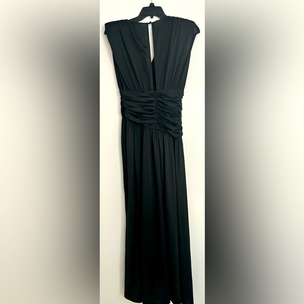 NWT Luxxel Ruched Side Slit Open Back Maxi Dress - Size Small - Picture 5 of 5